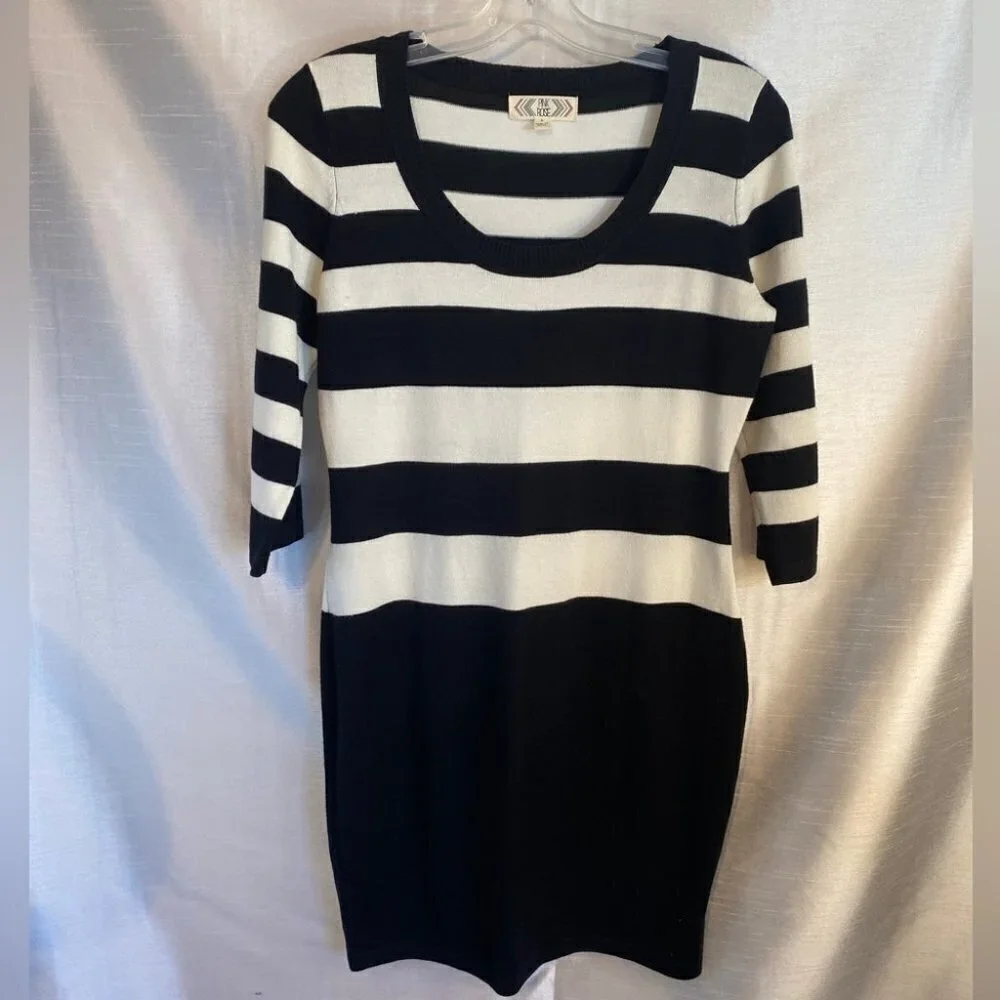 Pink Rose Black and White Striped Sweater  Dress Ladies L - Picture 12 of 12